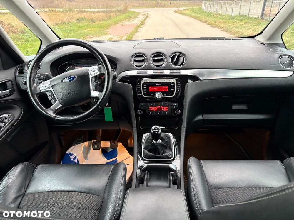 Ford Galaxy 2.0 TDCi Titanium - 22