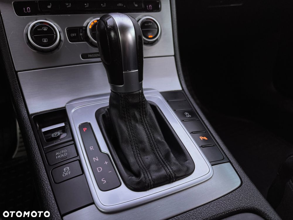 Volkswagen CC 2.0 TDI DPF BMT DSG - 15