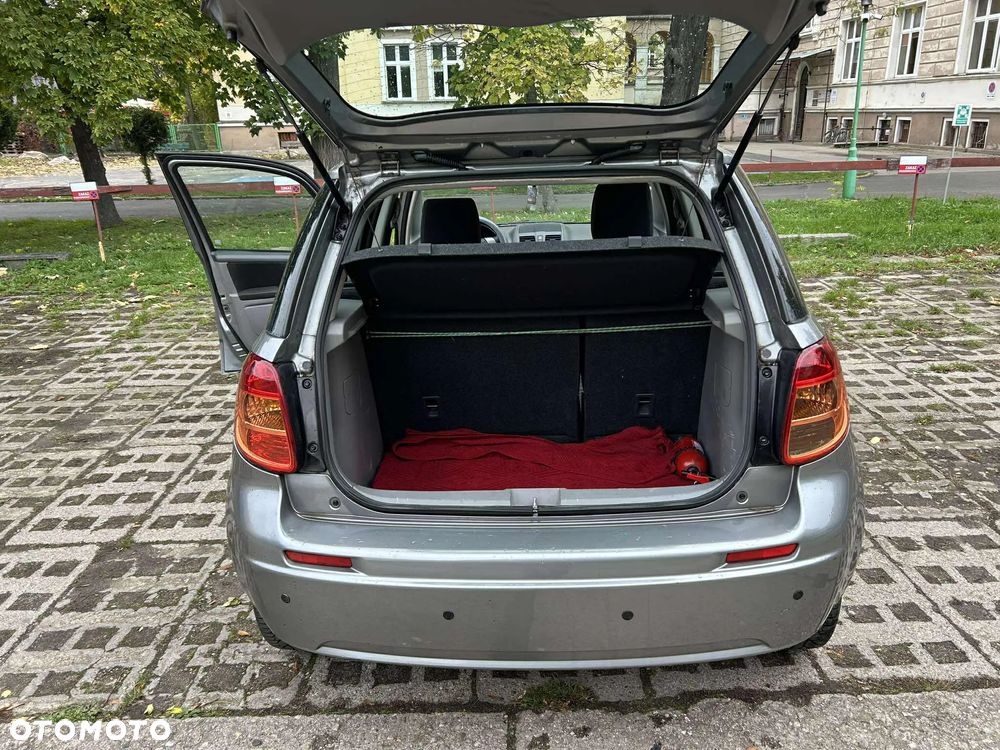 Suzuki SX4 1.5 Comfort - 9