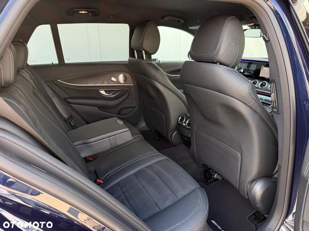 Mercedes-Benz Klasa E 220 d 4-Matic AMG - 20