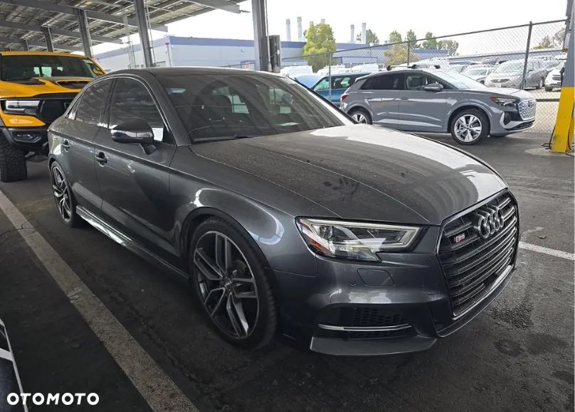 Audi S3 2.0 TFSI Quattro S tronic - 3
