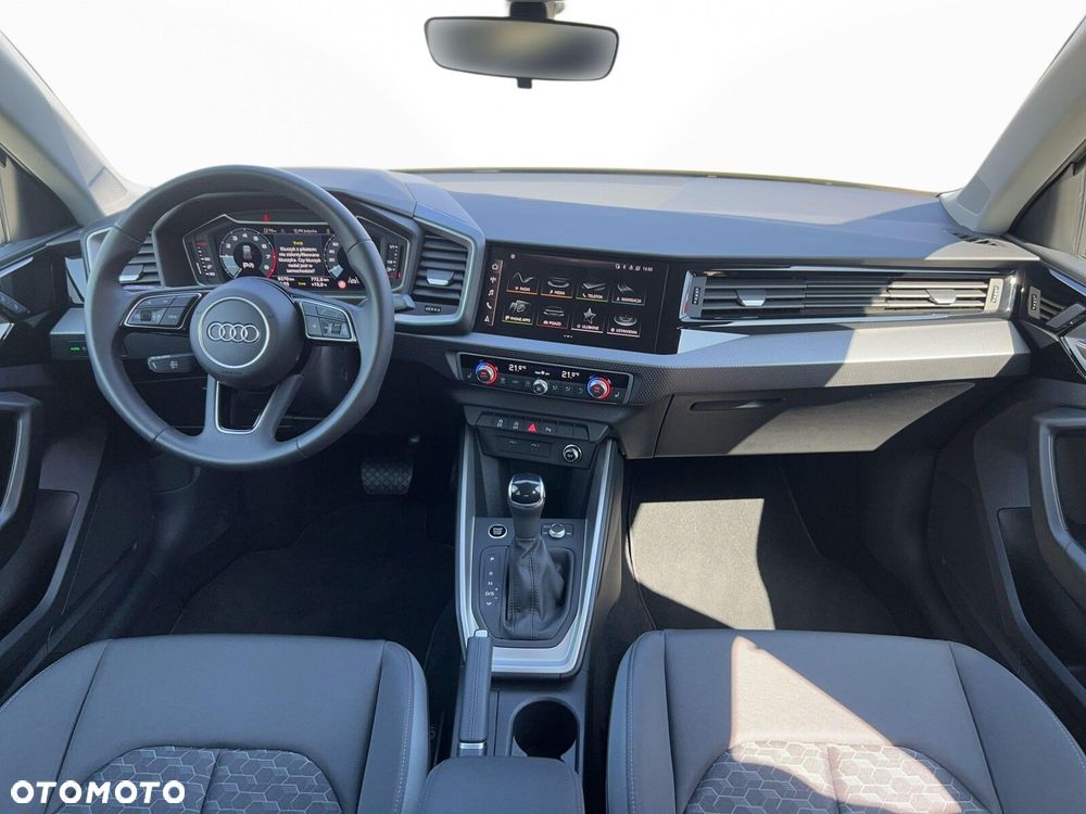 Audi A1 Sportback 30 TFSI Advanced S tronic - 19