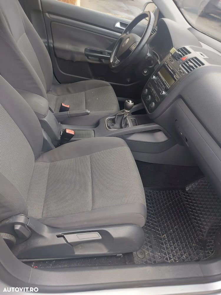 Volkswagen Jetta 1.6 Comfortline - 6