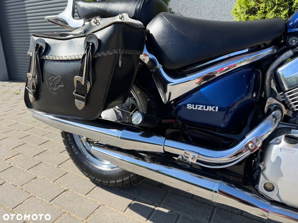 Suzuki Intruder - 20