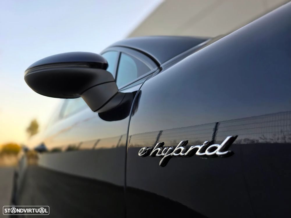 Porsche Cayenne Coupé E-Hybrid - 15