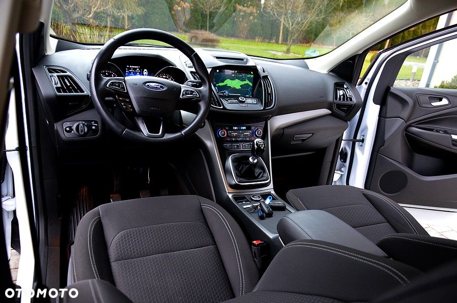 Ford Kuga 1.5 EcoBoost 2x4 SYNC - 25