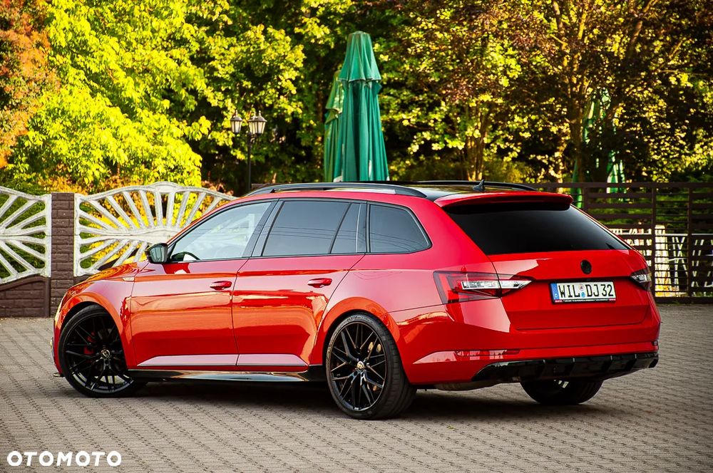 Skoda Superb 2.0 TDI 4x4 DSG Sportline - 18