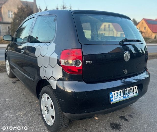 Volkswagen Fox - 2