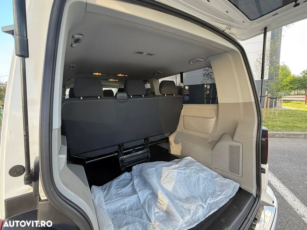Volkswagen Caravelle LR Comfortline - 15