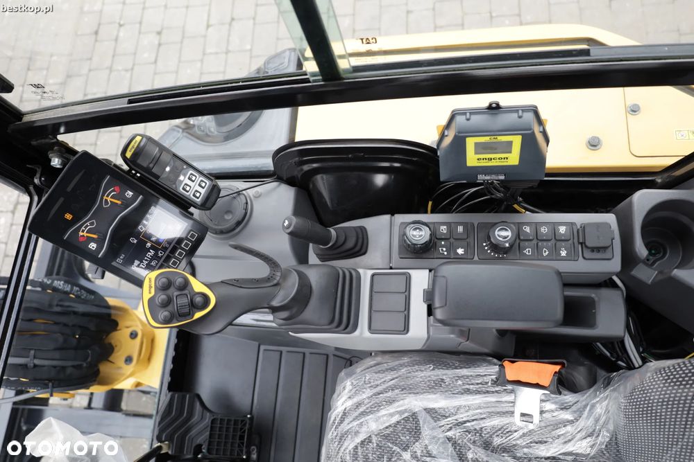 Caterpillar CAT 302.7 CR - 33