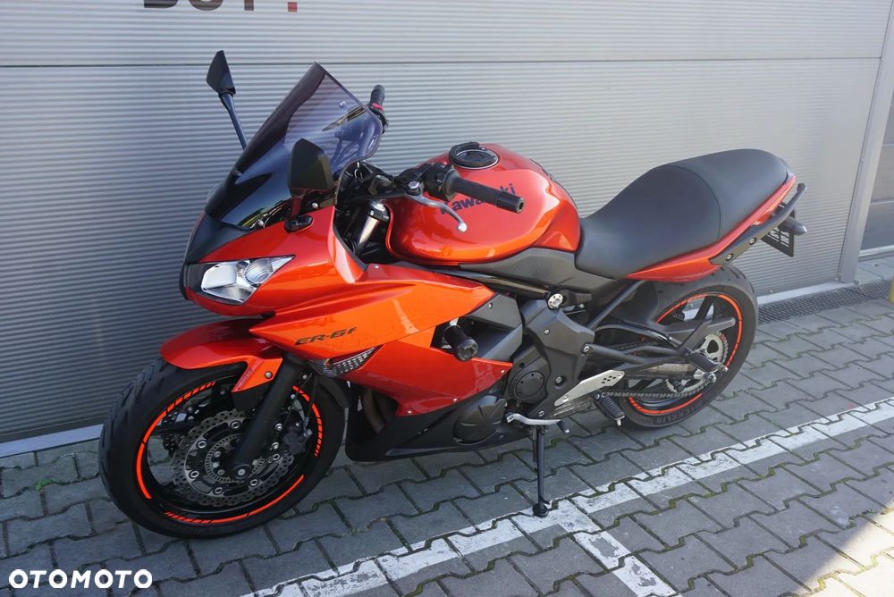 Kawasaki ER - 14