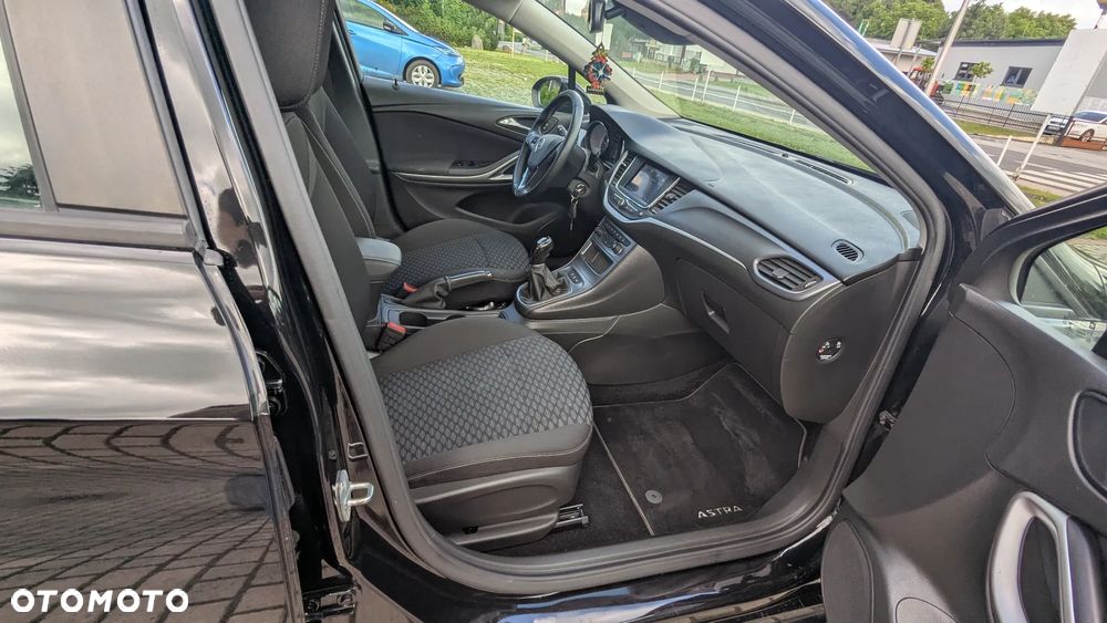 Opel Astra 1.2 T Edition S&S - 20