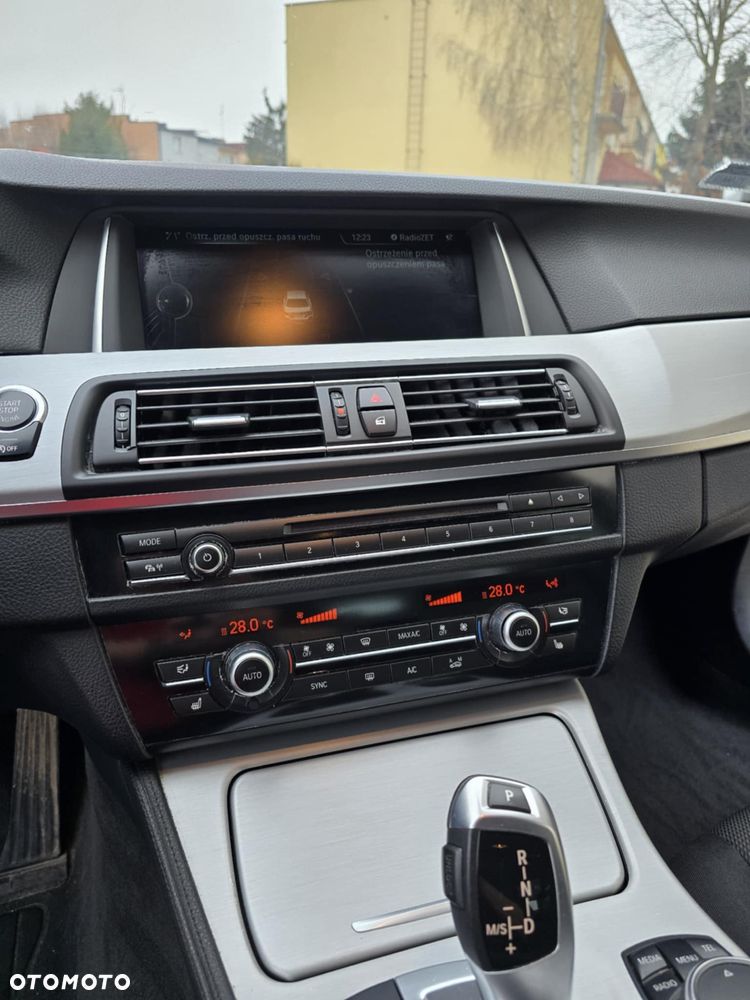 BMW Seria 5 520d - 20
