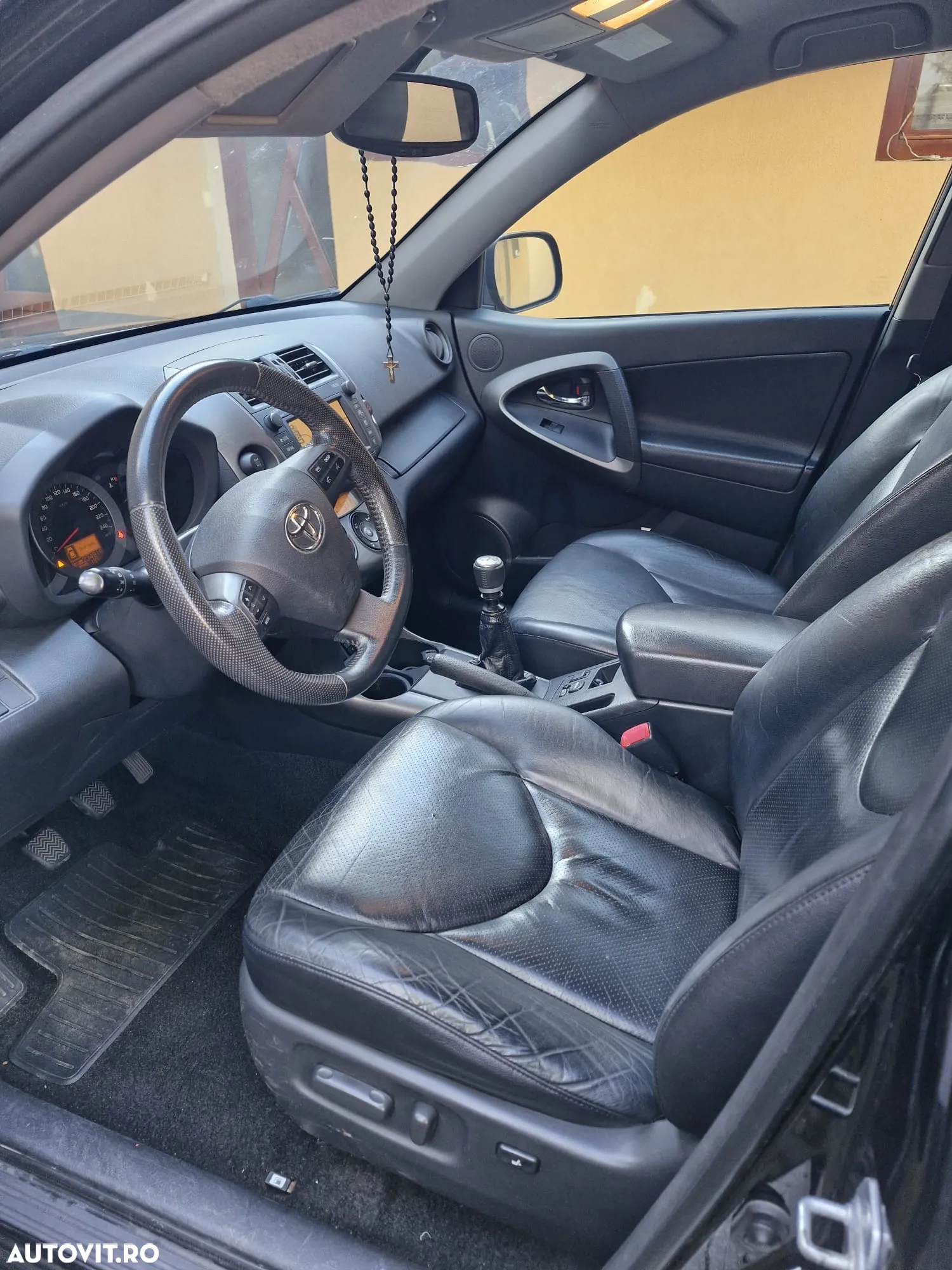 Toyota RAV4 2.2 D-CAT 4x4 Executive - 8