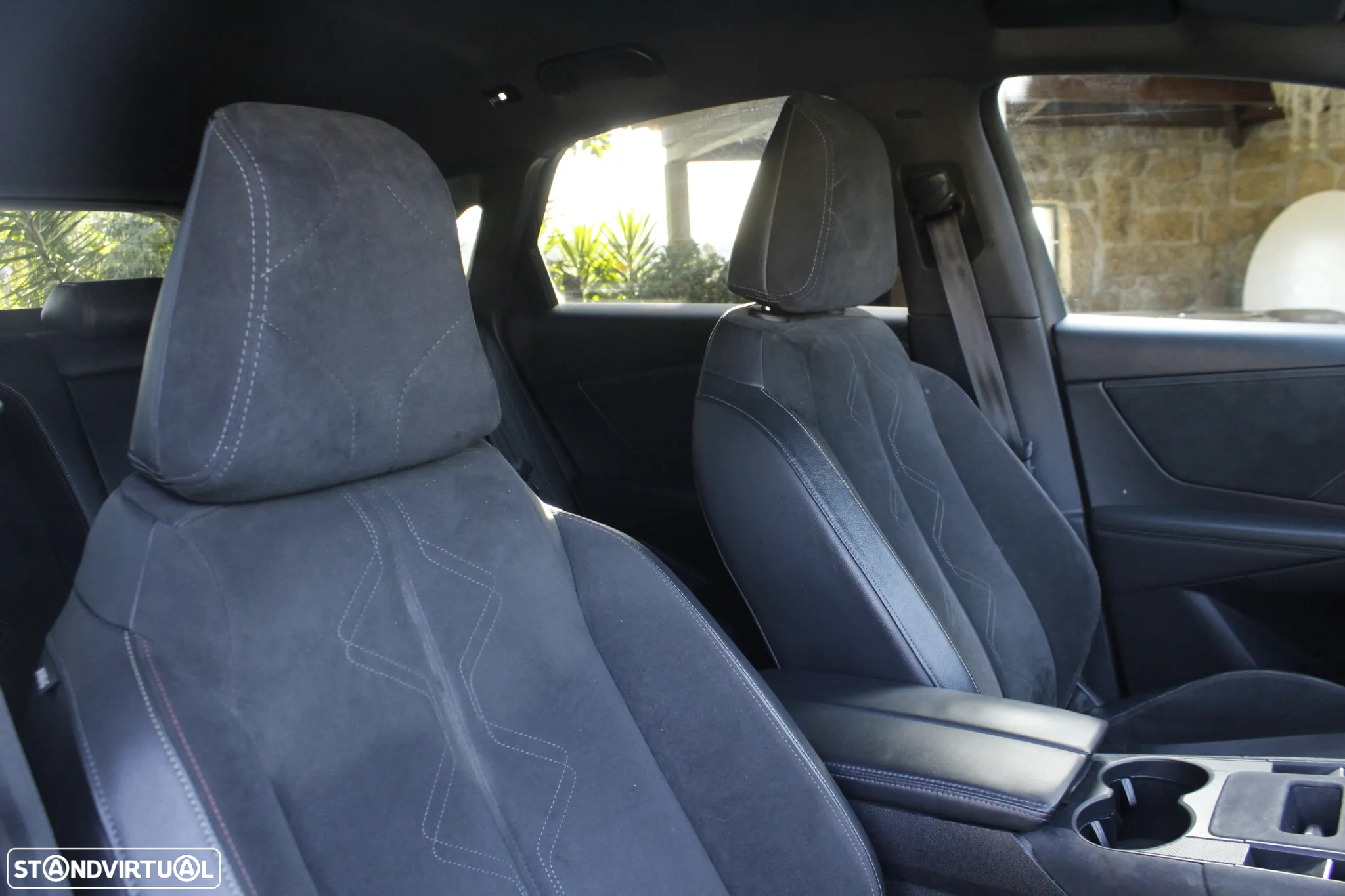 DS DS7 Crossback 1.5 BlueHDi Performance Line EAT8 - 19