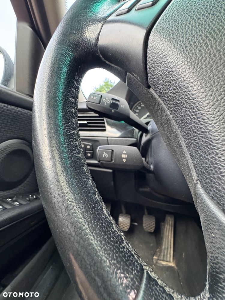 BMW Seria 3 320d xDrive - 15