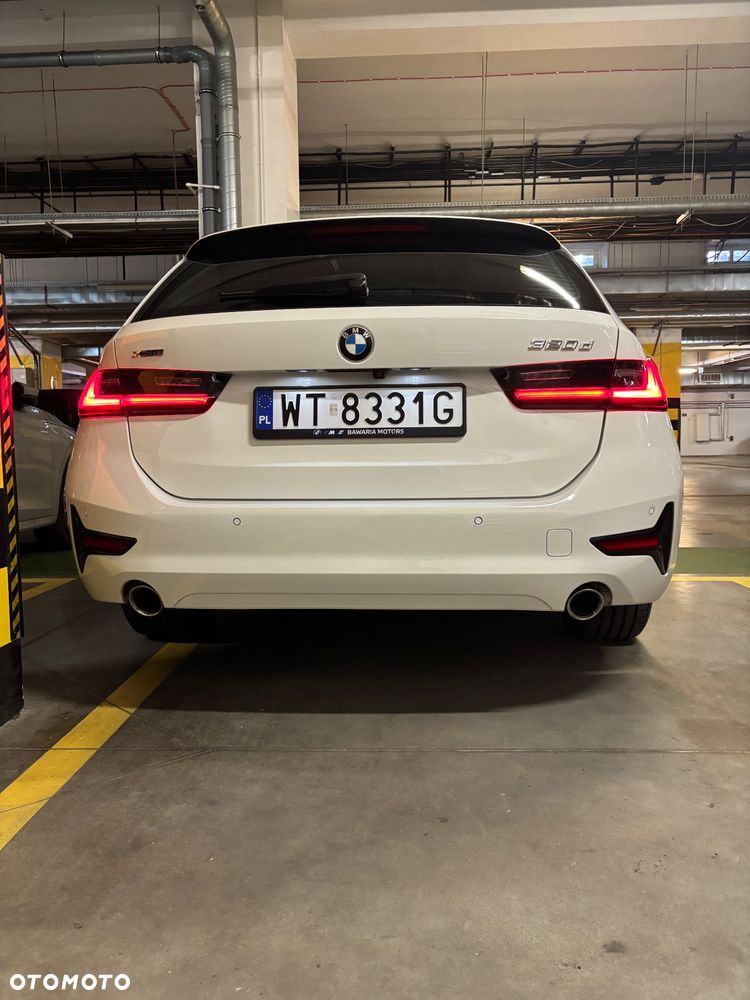 BMW Seria 3 320d xDrive - 6