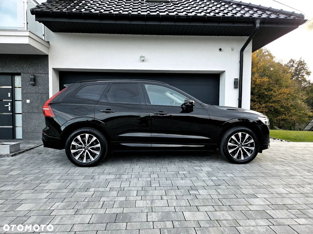 Volvo XC 60 B4 D AWD Plus Dark - 6
