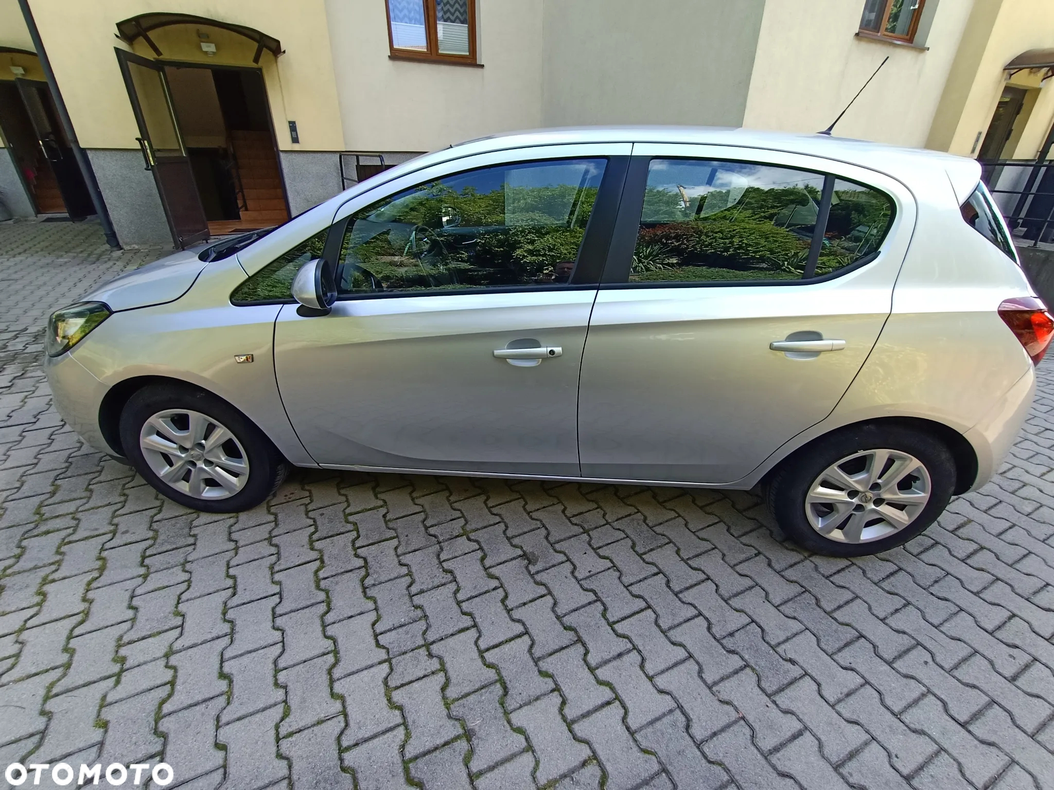 Opel Corsa 1.4 Edition - 4