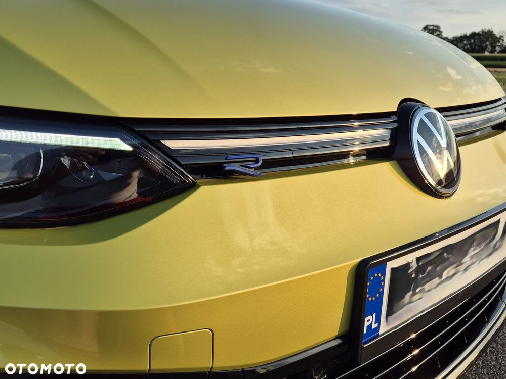 Volkswagen Golf 2.0 TSI OPF 4Motion DSG R Performance - 32