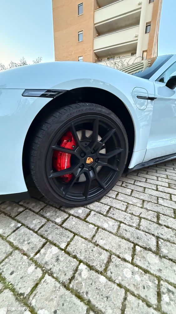 Porsche Taycan GTS - 6