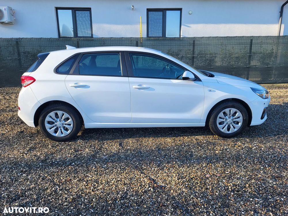 Hyundai i30 1.5 110CP 5DR M/T Comfort - 6