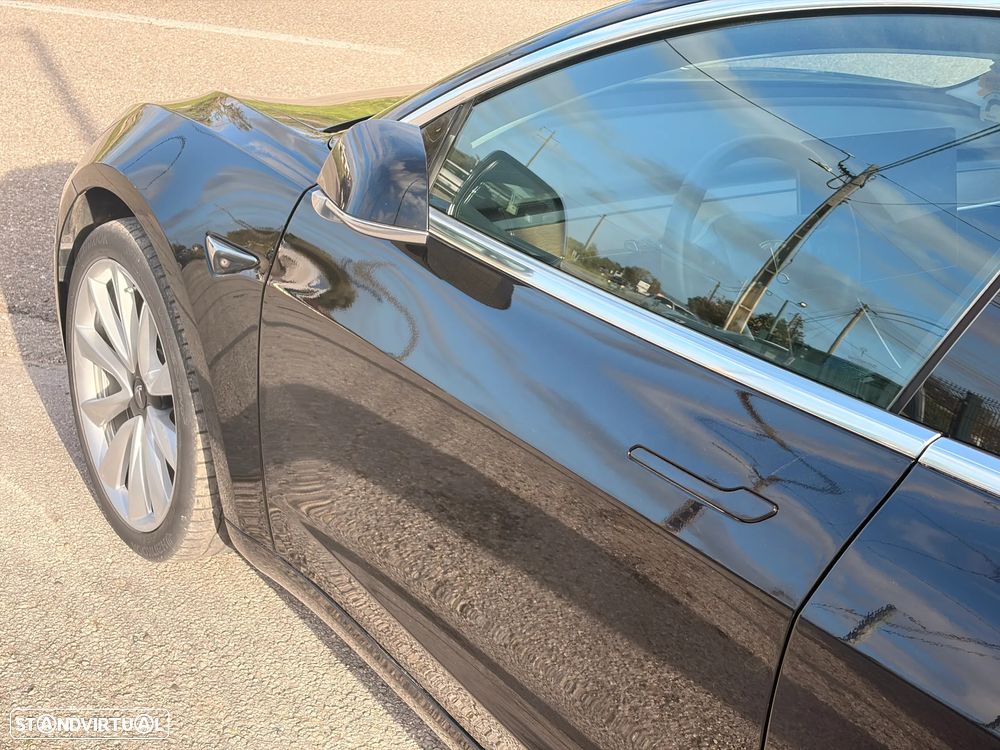 Tesla Model 3 Standard Range Plus RWD - 4