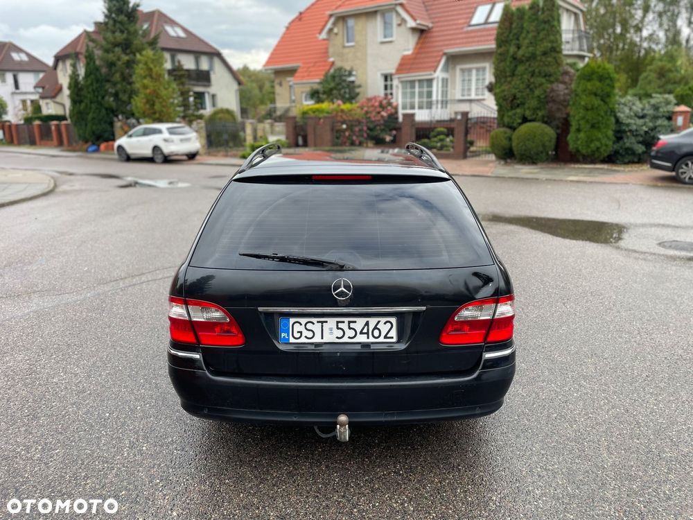 Mercedes-Benz Klasa E 320 CDI T Avantgarde - 5