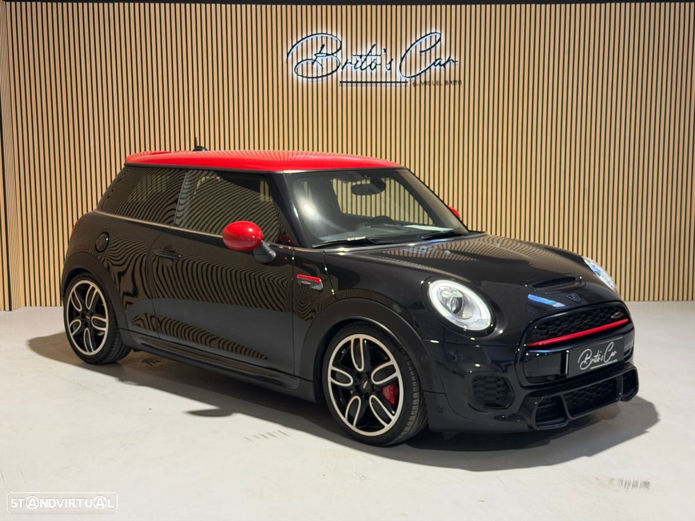Mini 3 Portas 2017 photo 2