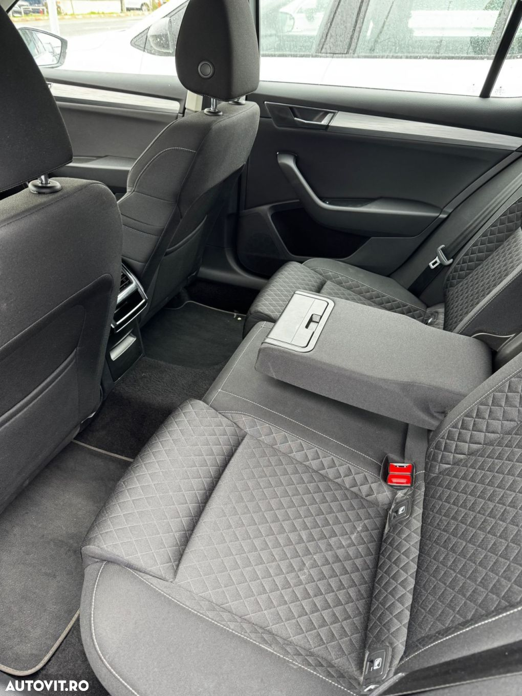 Skoda Superb - 11
