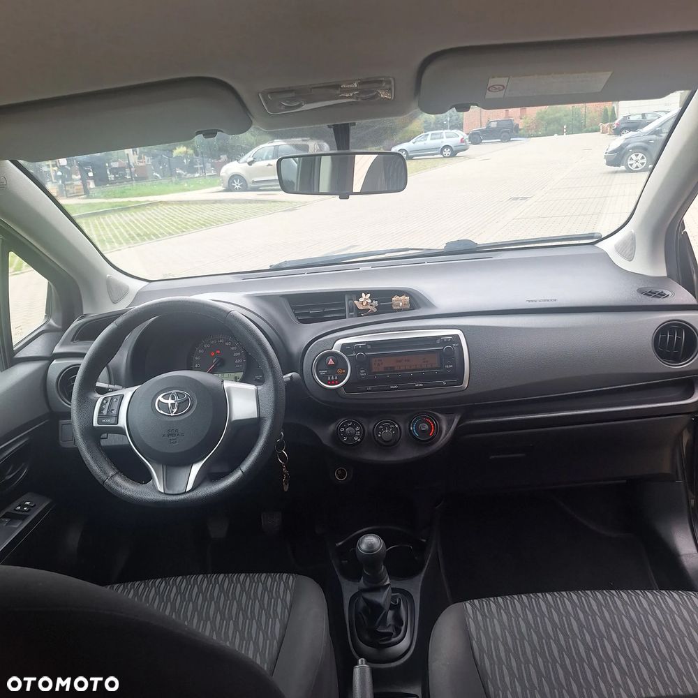 Toyota Yaris - 6