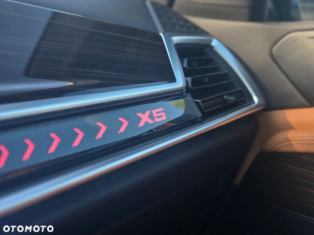 BMW X5 xDrive30d mHEV sport - 36