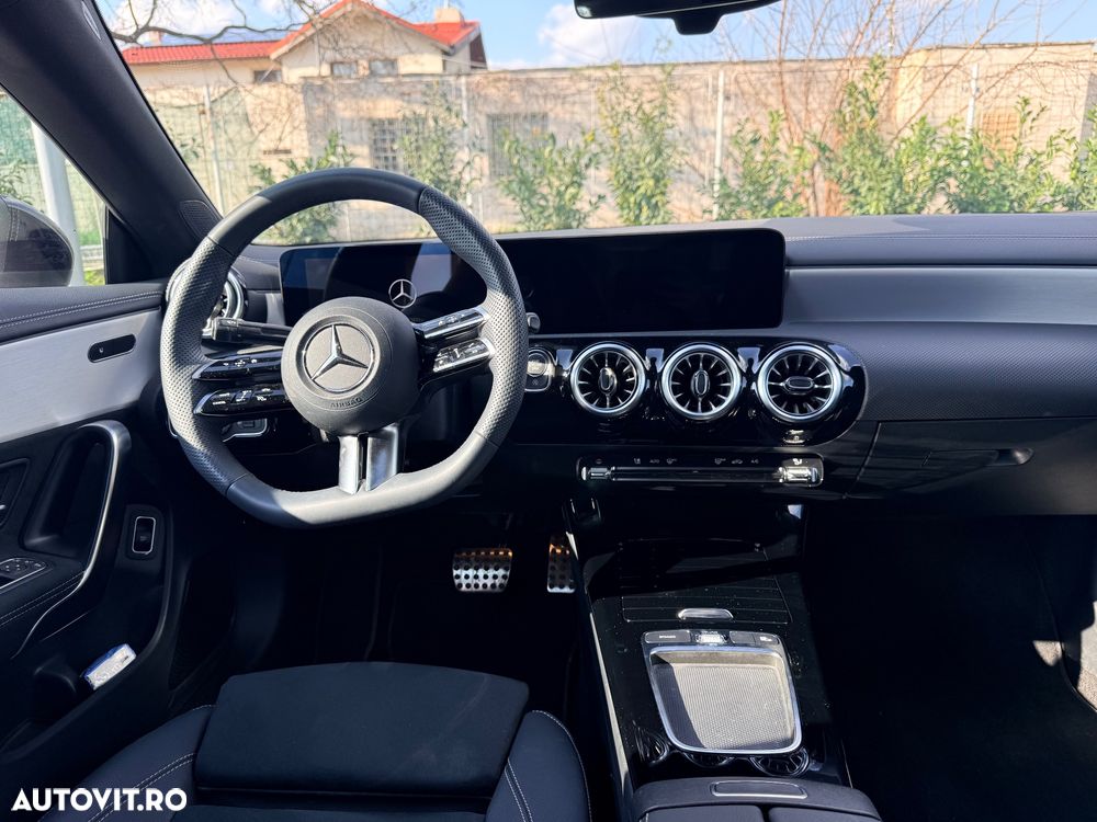 Mercedes-Benz CLA 200 - 19
