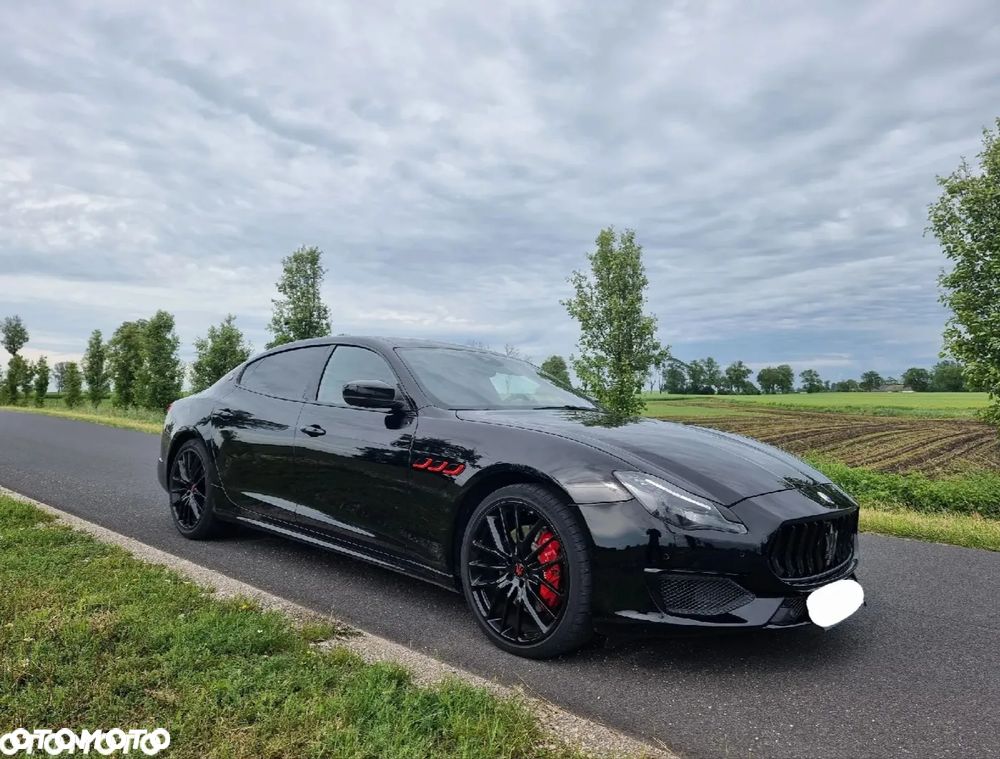 Maserati Quattroporte GranSport S - 4