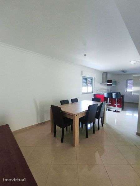 Moradia T2 para arrendamento em Almagreira, Pombal — 700 €/mês - Grande imagem: 5/12