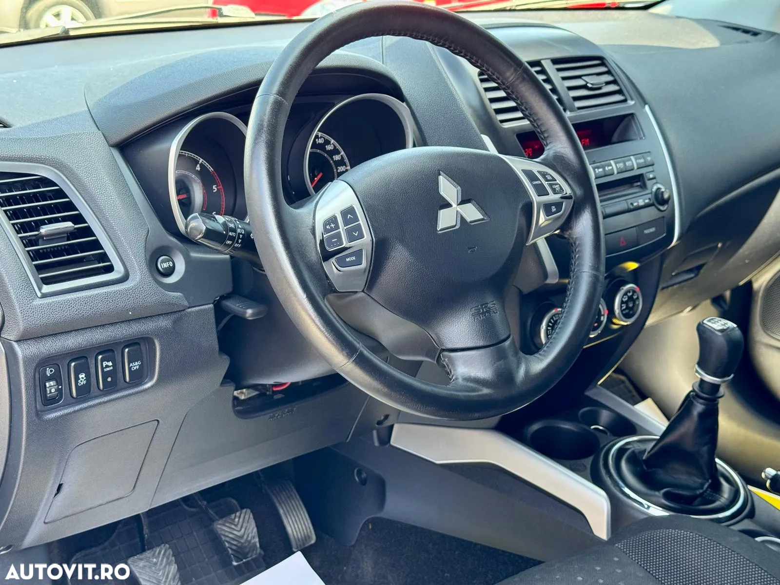 Mitsubishi ASX 1.8 DI-D 4WD Invite - 33