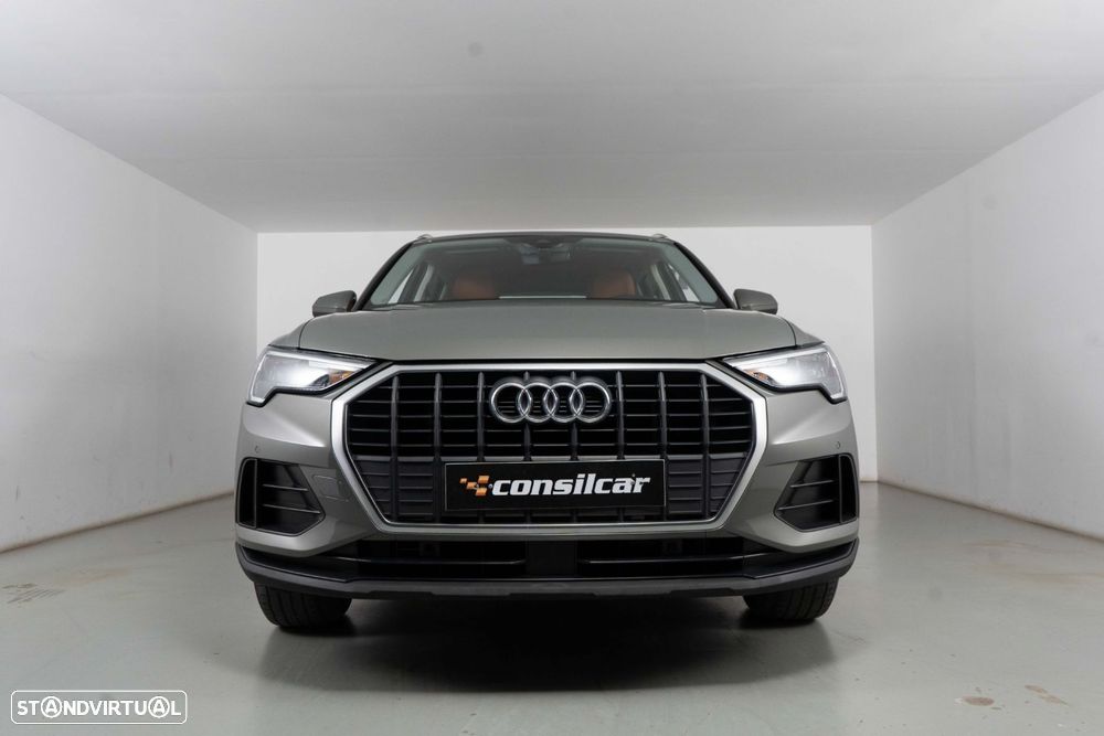 Audi Q3 45 TFSIe S tronic - 4