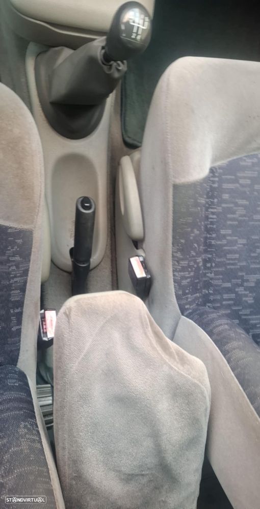 Renault Scénic 1.6 16V RXE AC GPL - 13