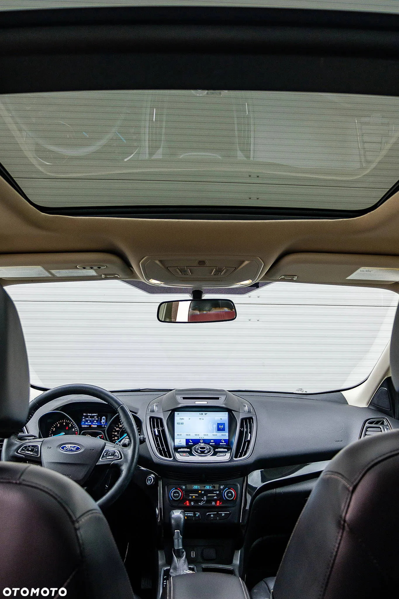 Ford Kuga - 30