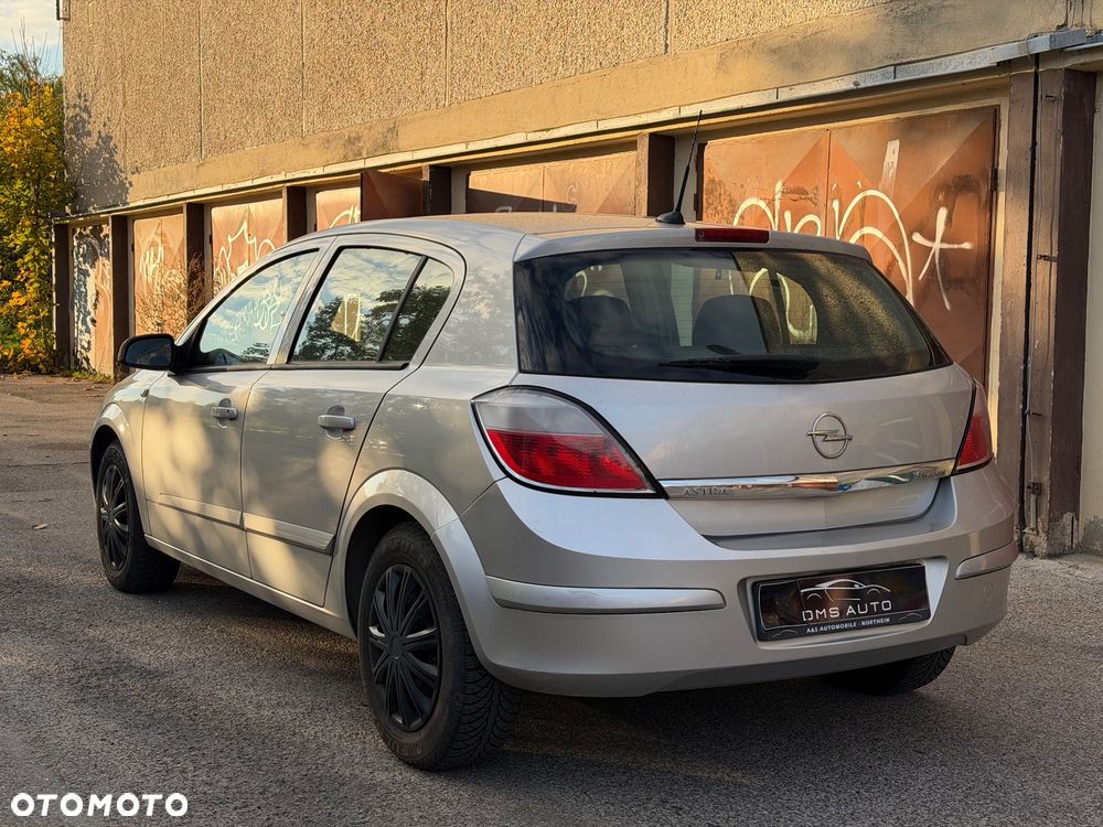 Opel Astra 1.6 Catch me now - 9