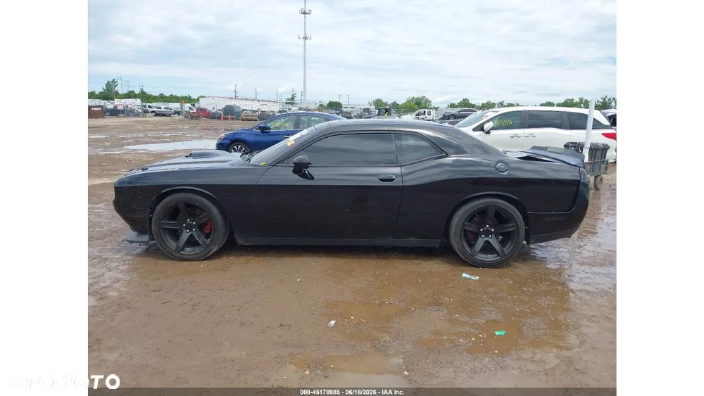 Dodge Challenger - 7
