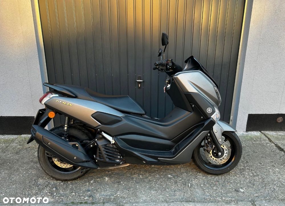 Yamaha NMAX - 7