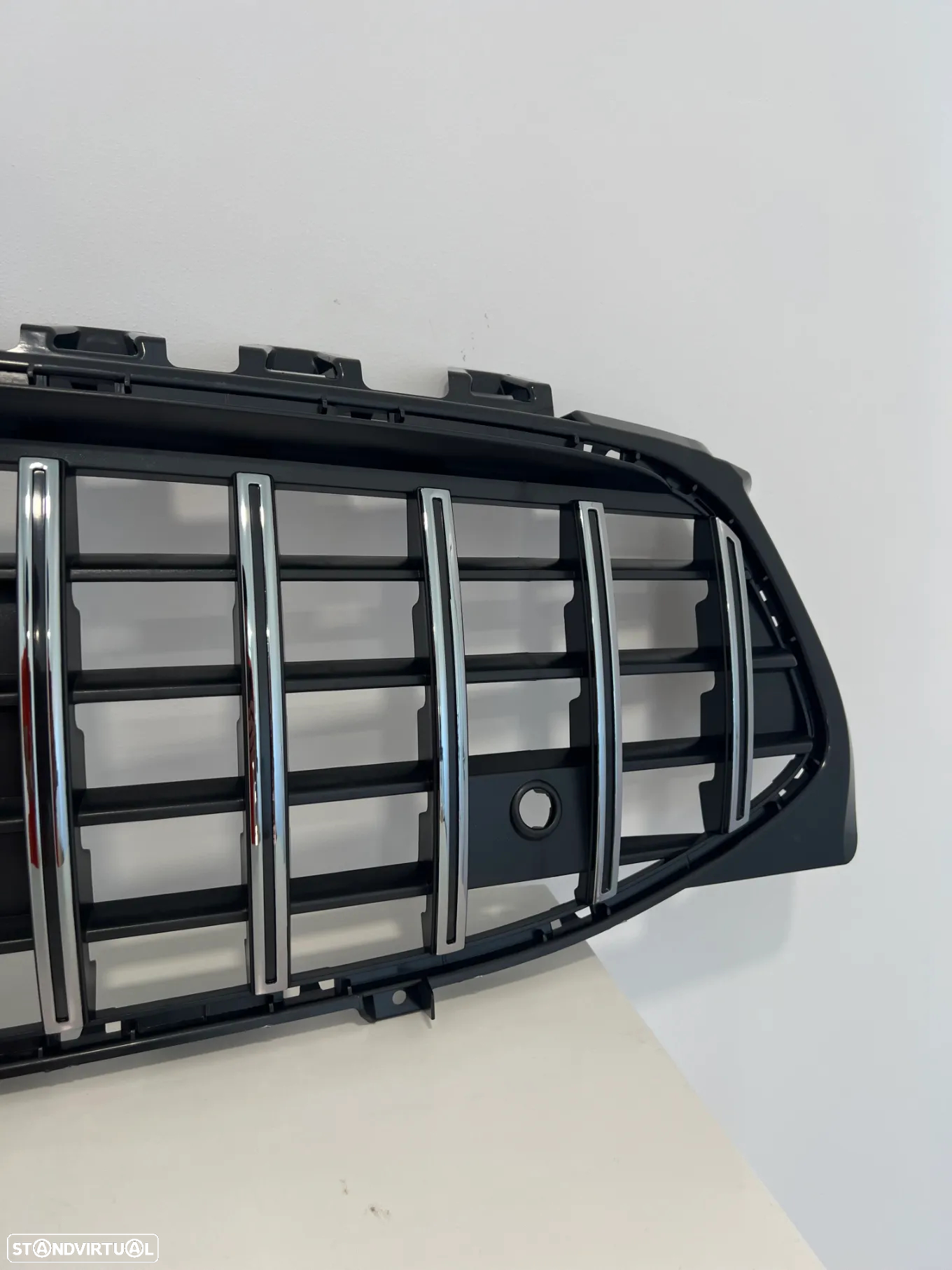 Grelha Frontal Mercedes CLA W118 Look GT-R Silver - 4