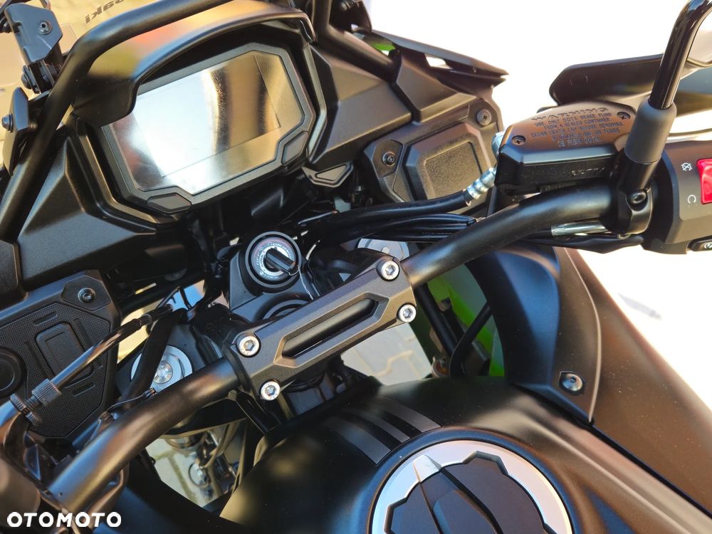 Kawasaki Versys 650 - 21