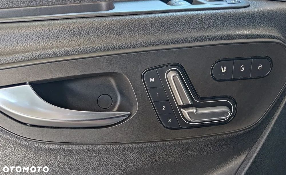 Mercedes-Benz Sprinter - 9
