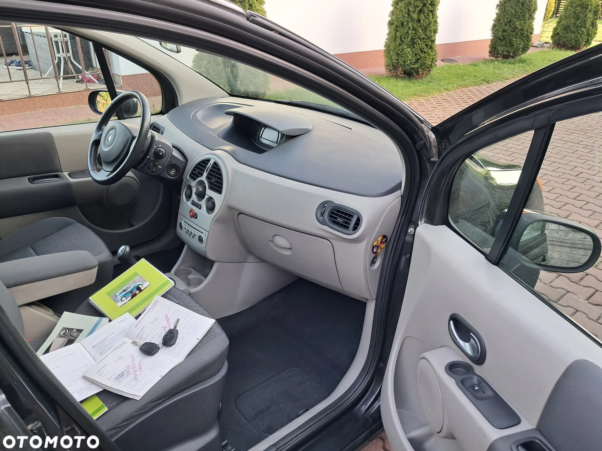 Renault Modus 1.6 16V Dynamique - 26