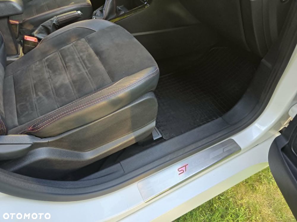 Ford EcoSport 1.0 EcoBoost ST-Line ASS - 27