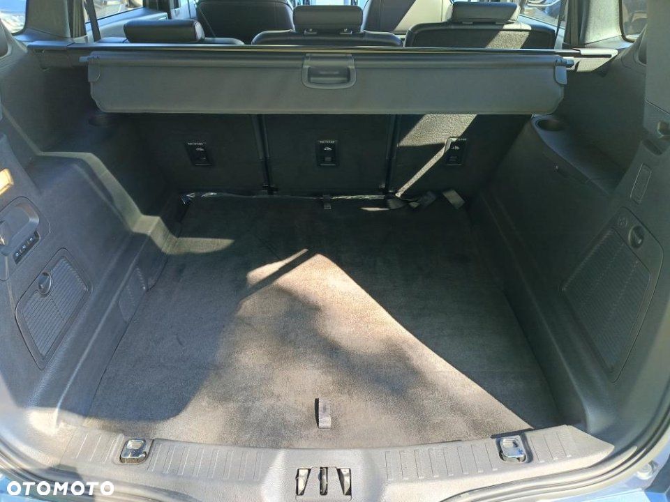 Ford S-Max - 21