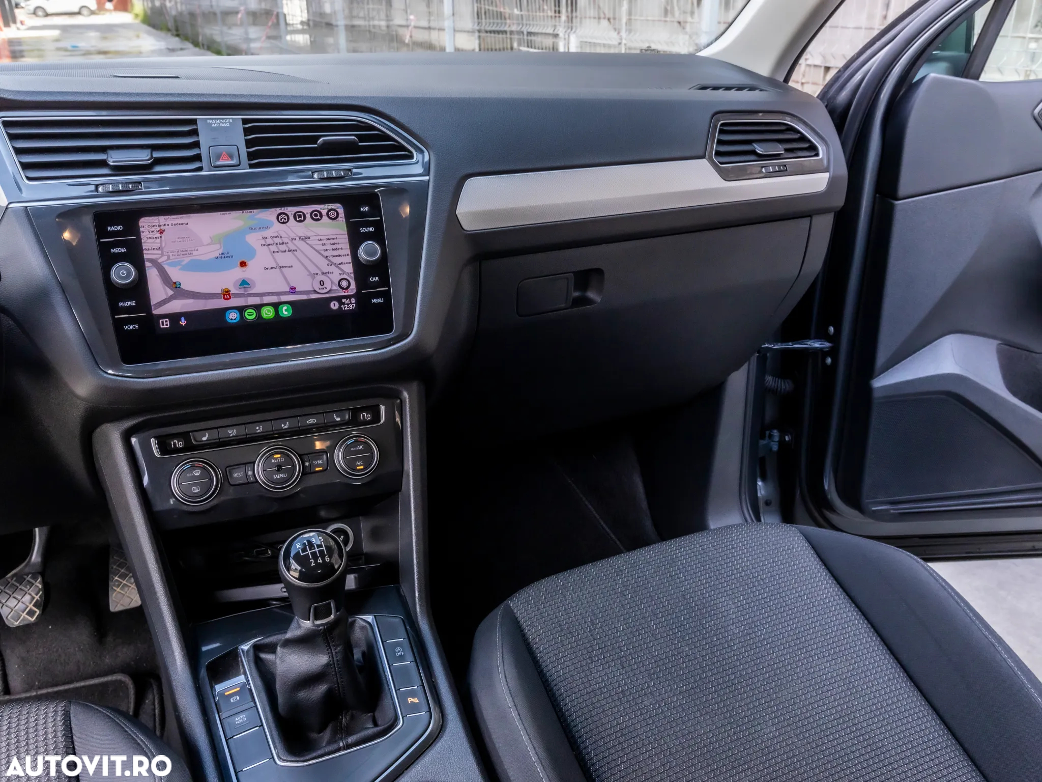 Volkswagen Tiguan 1.5 TSI ACT Trendline - 17