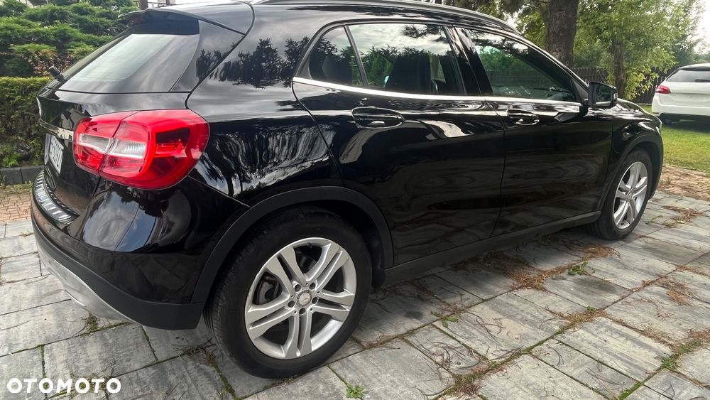 Mercedes-Benz GLA 180 (CDI) d - 15